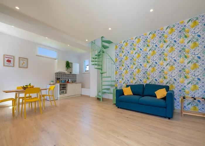 Eleni Сорренто